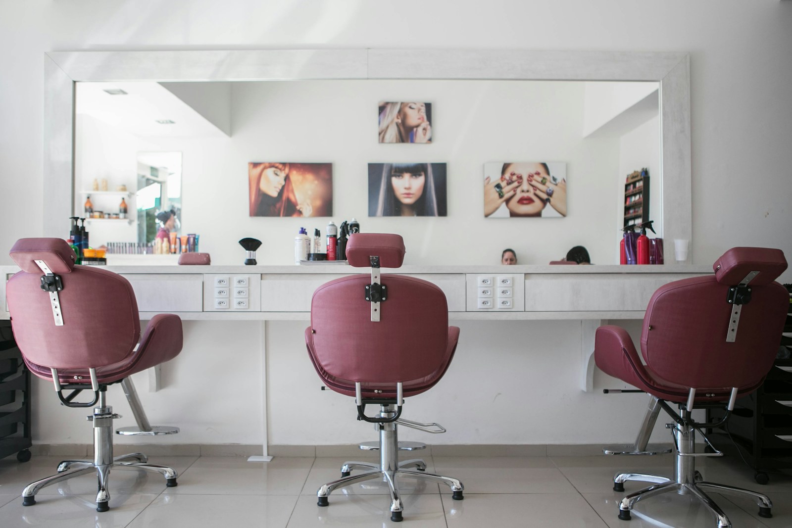 Salon de coiffure : créer votre vitrine web et comptoir digital